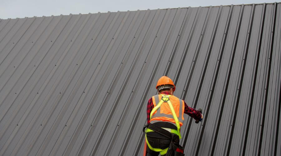 Professional gutter cleaning in Bancroft, WV